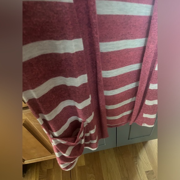 Lightweight longer open cardigan sweater size small - Picture 3 of 5